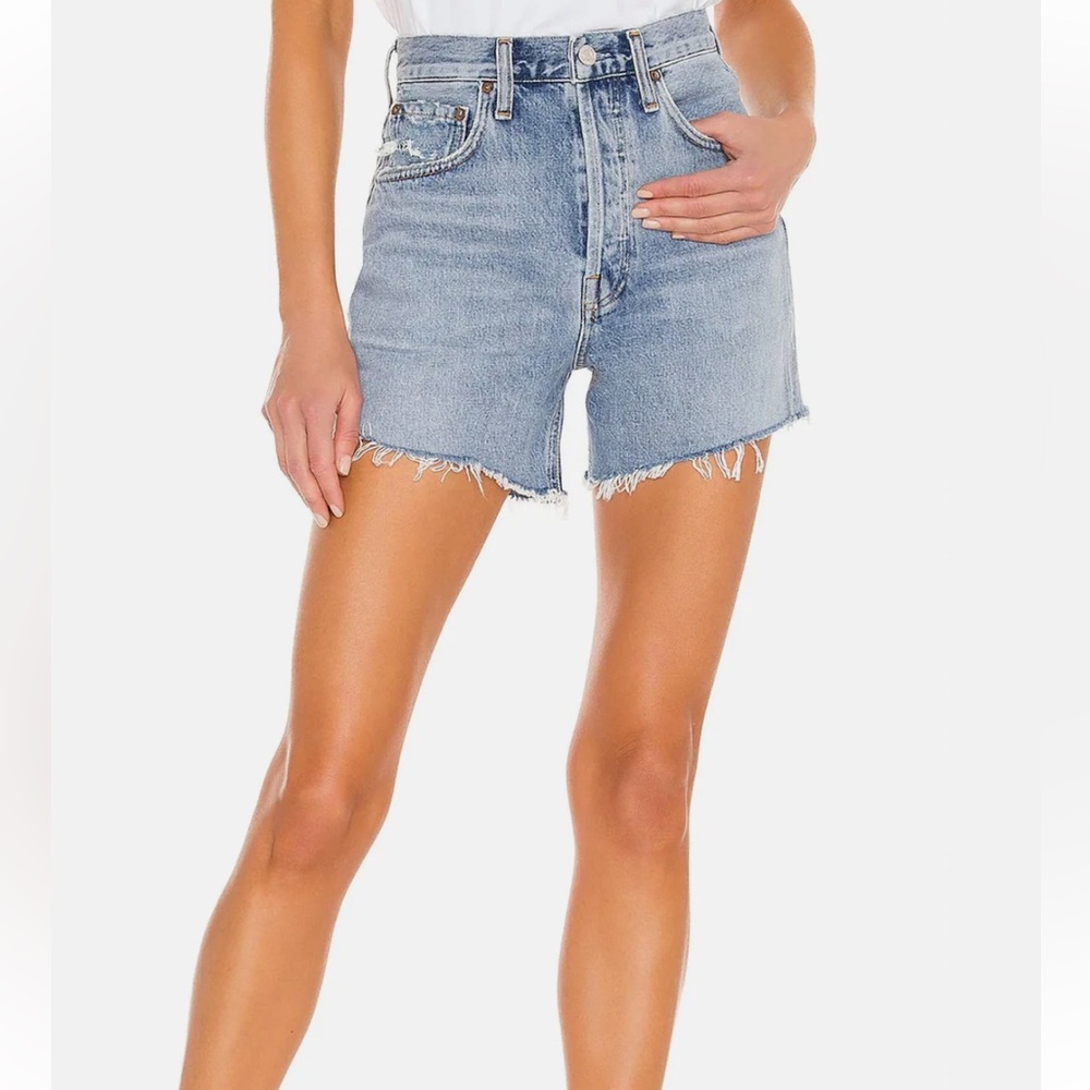 Agolde Riley shorts in snapshot size 25